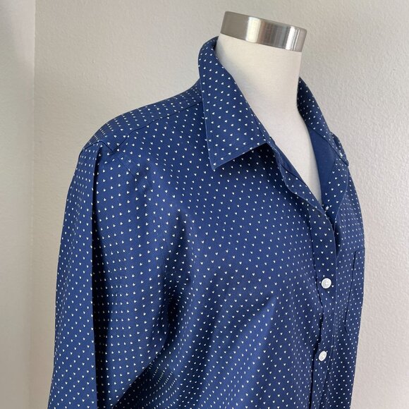 LL Bean Womens Large Wrinkle Free Navy Button Up Shirt White Heart Print Blouse - Picture 2 of 10